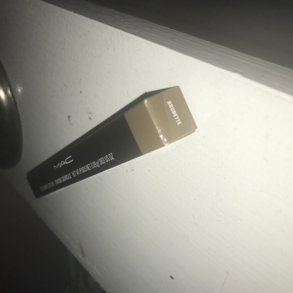 Meet your Posher, Halima - Picture 1 of 1